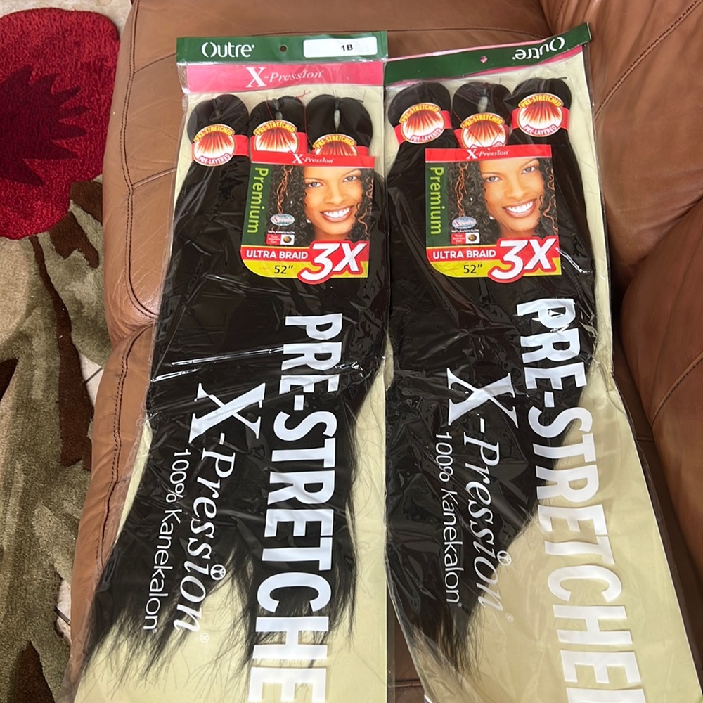 Set of 2 Outre Pre-stretched X-pression 100%Kanekalon  ultra braid 52 inches